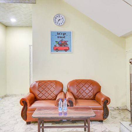 Hotel O 74192 Vishwakarma Palace デリー エクステリア 写真