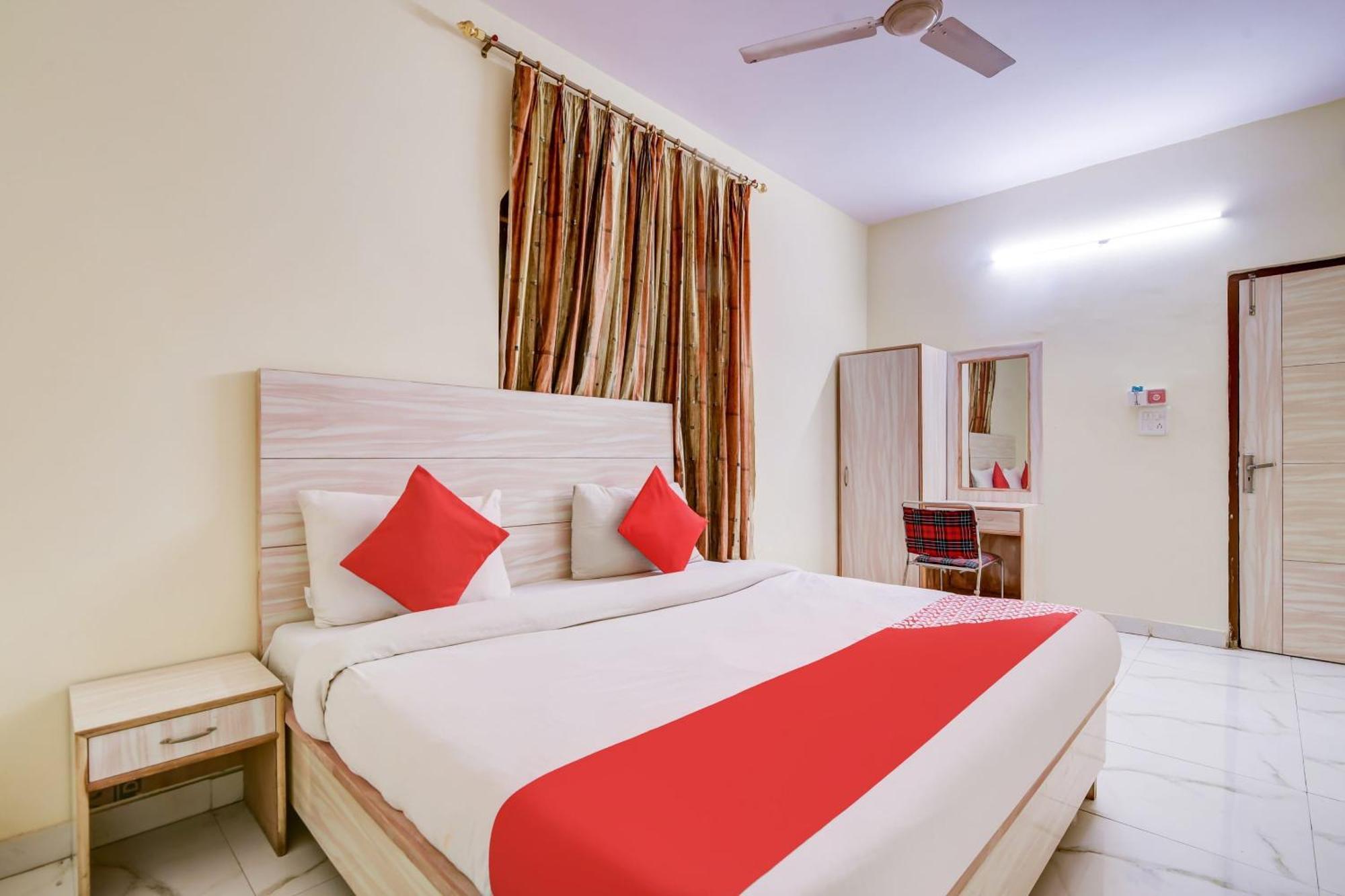 Hotel O 74192 Vishwakarma Palace デリー エクステリア 写真